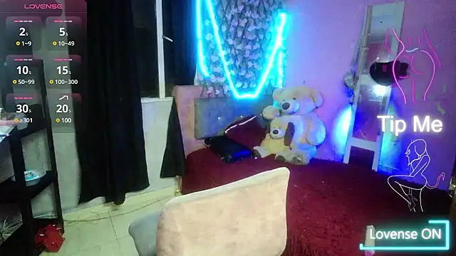 roxy roxxan online show from February 21, 3:01 am