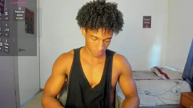 Snapshot of Malkongarcia chatting on September 18, 2:08 pm Malkongarcia online show from September 18, 2:08 pm