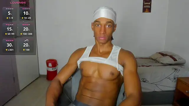 Snapshot of Malkongarcia chatting on September 26, 9:19 pm Malkongarcia online show from September 26, 9:19 pm