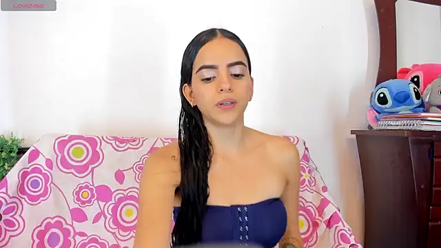 emilyclay 1 online show from September 22, 9:17 pm