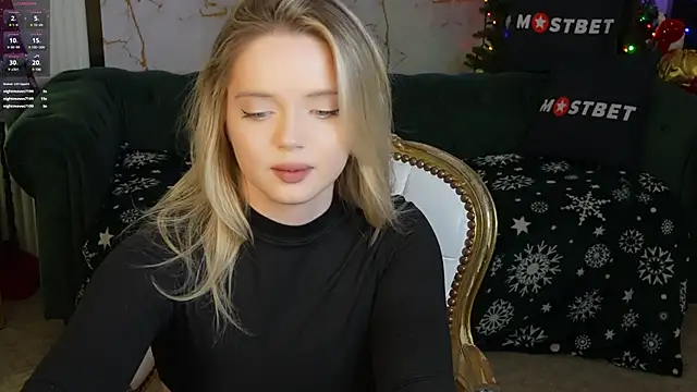 Cassy-Celestial  online show from December 25, 2:46 am