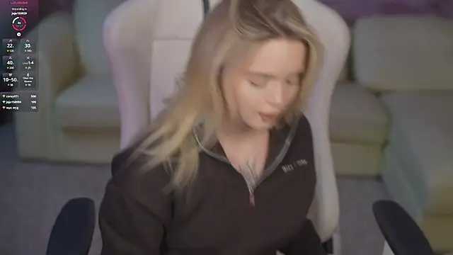 Cassy-Celestial  online show from March 10, 6:05 am