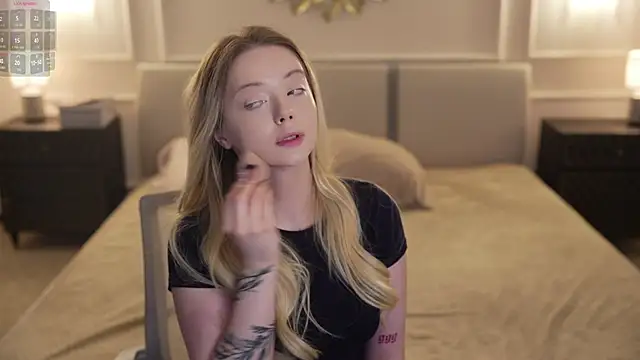 Cassy-Celestial  online show from September 12, 4:23 am