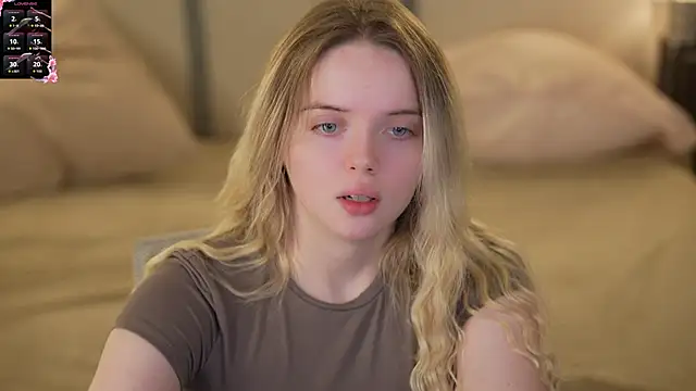 Cassy-Celestial  online show from October 12, 4:11 am