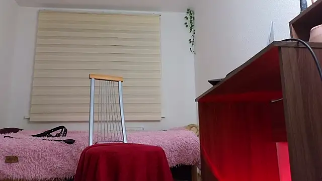 Martha Hoffman online show from February 28, 10:06 pm