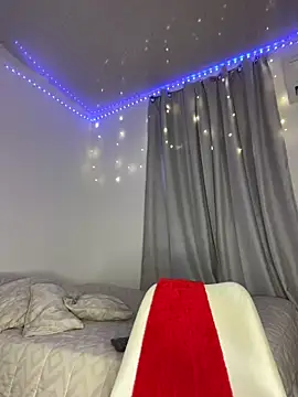 nicoleebony1 online show from December 22, 6:26 pm