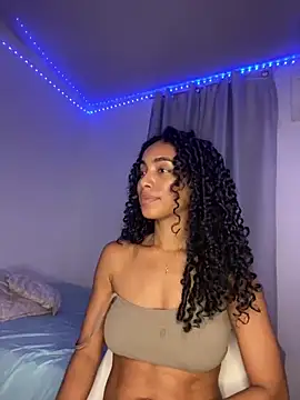 nicoleebony1 online show from February 18, 1:32 am