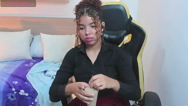 Snapshot of aurora_rodriguez chatting on January 10, 12:26 pm aurora rodriguez online show from January 10, 12:26 pm
