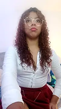 Snapshot of aurora_rodriguez chatting on February 27, 4:41 am aurora rodriguez online show from February 27, 4:41 am