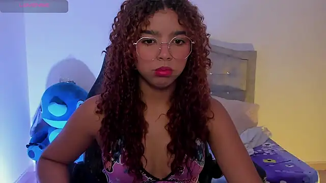 Snapshot of aurora_rodriguez chatting on February 28, 2:31 am aurora rodriguez online show from February 28, 2:31 am