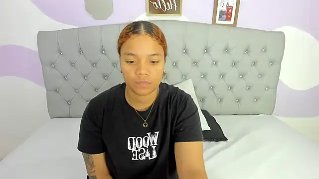 Snapshot of BRIYITHMENA chatting on February 16, 1:07 pm BRIYITHMENA online show from February 16, 1:07 pm