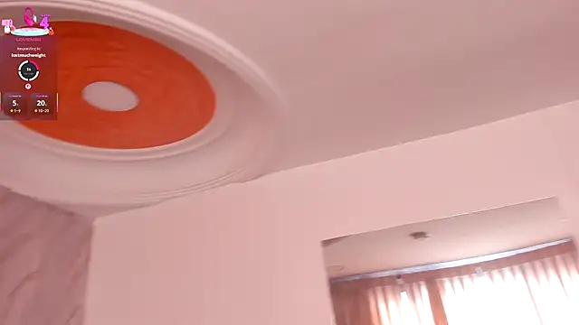 emily hunter12 online show from December 1, 2:11 pm