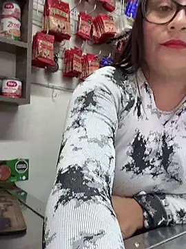 Snapshot of Sol_biglips chatting on January 4, 7:23 pm Sol biglips online show from January 4, 7:23 pm