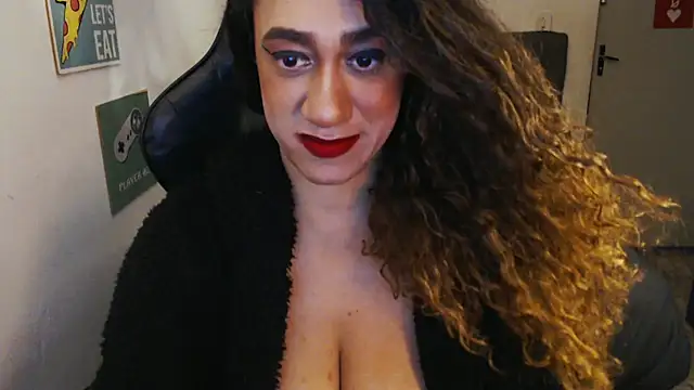 Snapshot of gauchinhaG chatting on May 3, 10:49 pm gauchinhaG online show from May 3, 10:49 pm