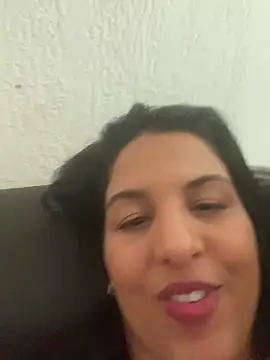 Snapshot of Indiadeusa chatting on January 19, 12:31 pm Indiadeusa online show from January 19, 12:31 pm