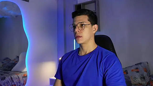 MarcoSullivan online show from April 16, 3:46 pm