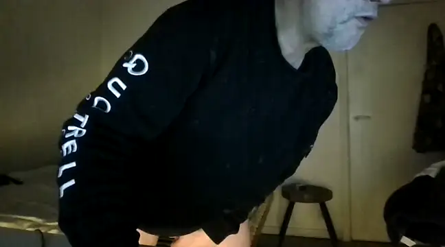 oopsxx online show from January 27, 7:45 am