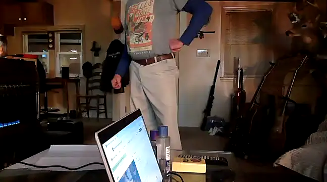 Bramro409 online show from January 26, 2:14 am