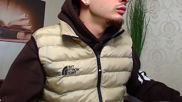 BrandonTate online show from March 17, 5:44 am