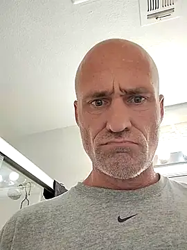 FloppyPickle4u online show from February 26, 11:04 pm