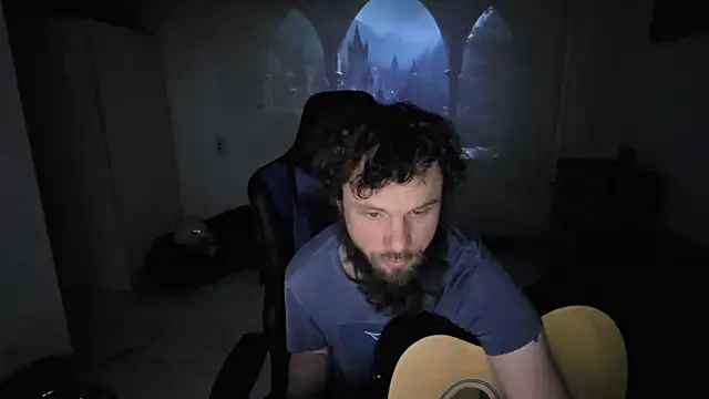 Snapshot of Talenjames4 chatting on May 9, 8:36 pm Talenjames4 online show from May 9, 8:36 pm