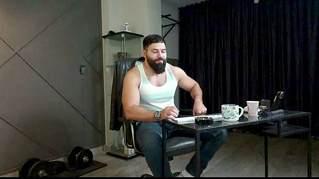 mattmasterss online show from December 22, 4:50 am