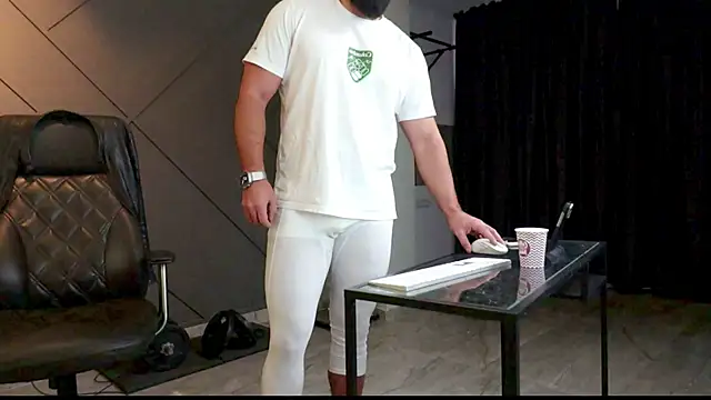 mattmasterss online show from January 3, 6:11 am