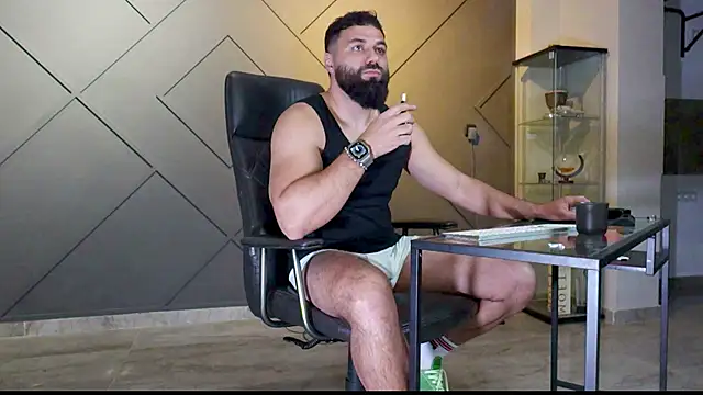 mattmasterss online show from February 14, 4:41 pm