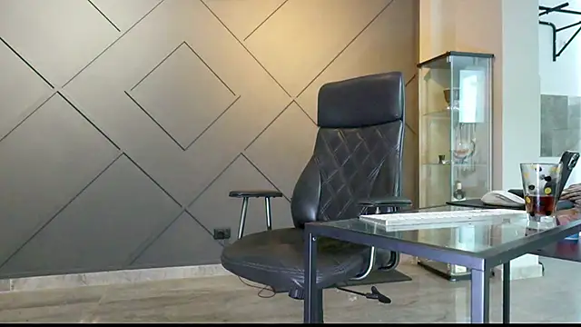 mattmasterss online show from February 18, 8:27 am