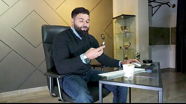 mattmasterss online show from February 21, 9:22 pm