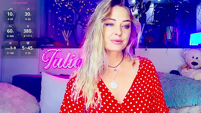  JuliaSpace  online show from September 28, 4:12 pm