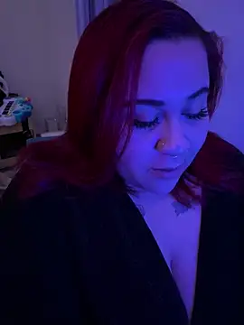 Juicyjordie online show from January 26, 5:56 am