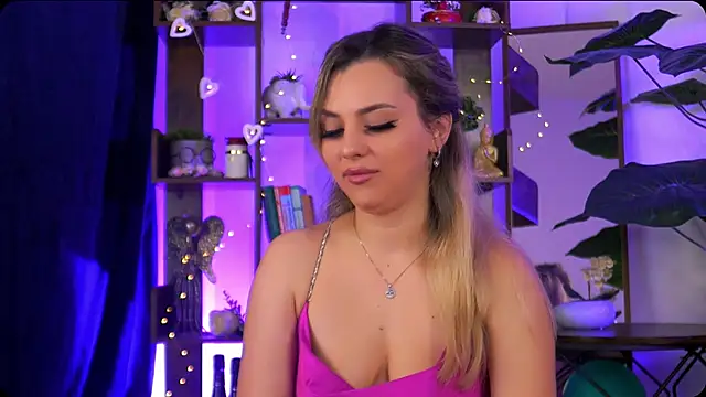 Bailey Evans online show from October 11, 3:39 am