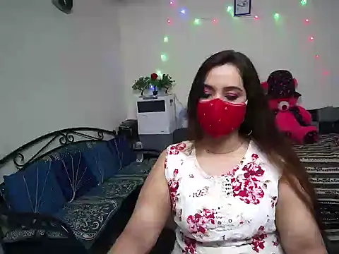 Snapshot of Arushisingh8888 chatting on January 22, 9:13 am Arushisingh8888 online show from January 22, 9:13 am