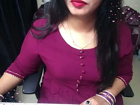 Snapshot of Arushisingh8888 chatting on January 10, 12:40 pm Arushisingh8888 online show from January 10, 12:40 pm