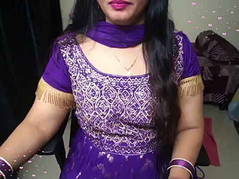 Snapshot of Arushisingh8888 chatting on January 11, 3:06 pm Arushisingh8888 online show from January 11, 3:06 pm