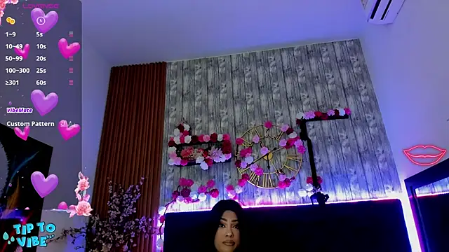 Neko Misaki online show from September 17, 12:18 pm