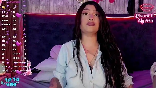 Neko Misaki online show from April 8, 11:21 am