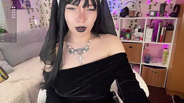 Snapshot of Eva-miller1 chatting on February 17, 12:38 pm Eva-miller1 online show from February 17, 12:38 pm