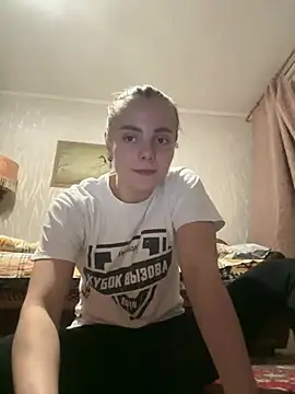 Snapshot of AlisaKissss chatting on January 5, 7:39 pm AlisaKissss online show from January 5, 7:39 pm