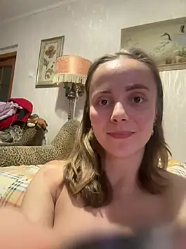 Snapshot of AlisaKissss chatting on January 27, 9:44 pm AlisaKissss online show from January 27, 9:44 pm