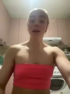 Snapshot of AlisaKissss chatting on March 7, 2:34 pm AlisaKissss online show from March 7, 2:34 pm