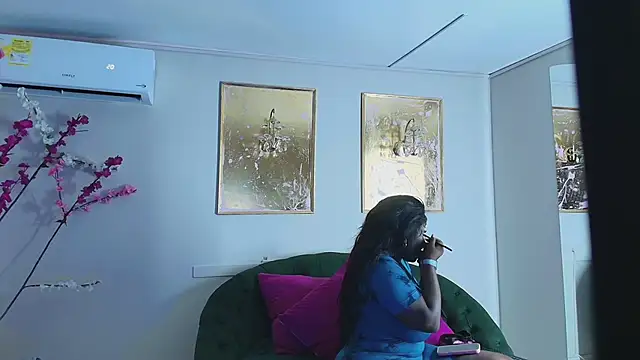 blaisysmith online show from April 7, 11:32 am