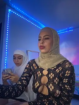 JannaNader12 online show from November 13, 11:25 pm