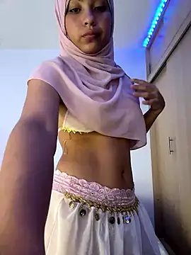 Snapshot of JannaNader12 chatting on January 18, 12:36 am JannaNader12 online show from January 18, 12:36 am