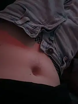 Snapshot of boyy18-0 chatting on March 8, 8:01 pm boyy18-0 online show from March 8, 8:01 pm