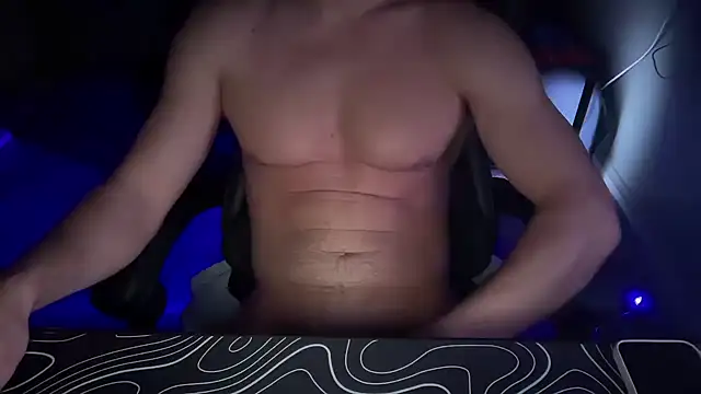 Snapshot of KinkyPlayerrr chatting on November 30, 9:41 pm KinkyPlayerrr online show from November 30, 9:41 pm