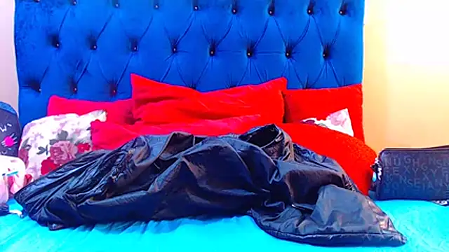 Snapshot of ebonycandy10 chatting on March 24, 11:48 am ebonycandy10 online show from March 24, 11:48 am