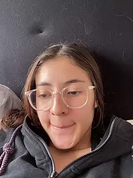 Snapshot of Princ3ssgabi chatting on December 2, 4:31 pm Princ3ssgabi online show from December 2, 4:31 pm