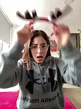 Snapshot of Princ3ssgabi chatting on December 10, 8:16 pm Princ3ssgabi online show from December 10, 8:16 pm